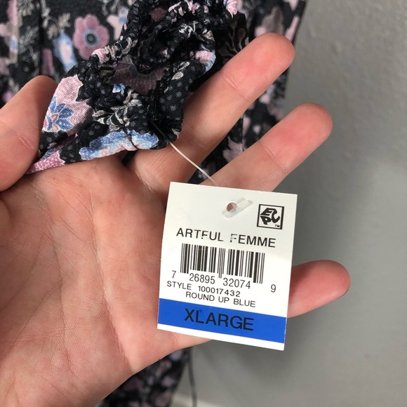 Style&co Floral Swing top - Picture 5 of 5